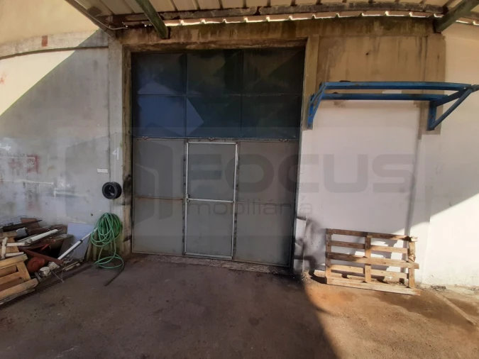 Armazém para Arrendamento em Vagos e Santo António Foto 3