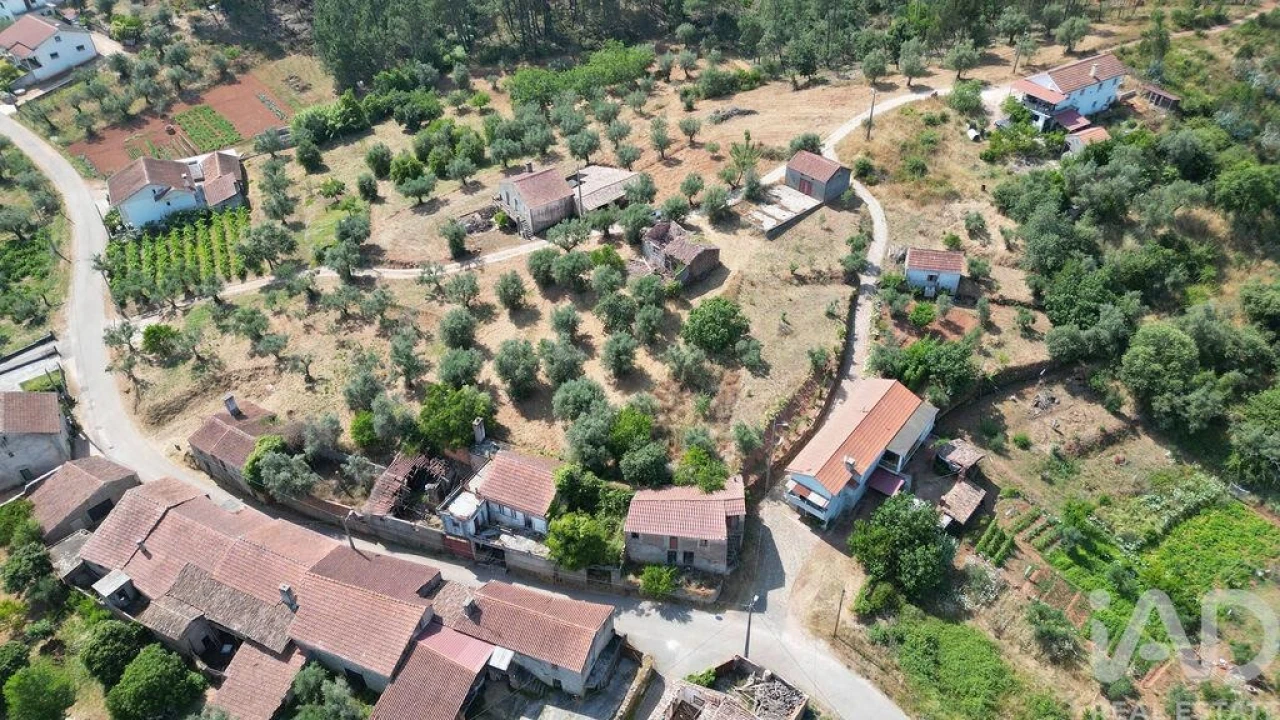 Moradia T3 para Venda em Podentes Foto 27