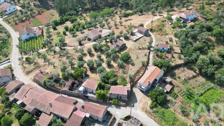 Moradia T3 para Venda em Podentes Foto 27