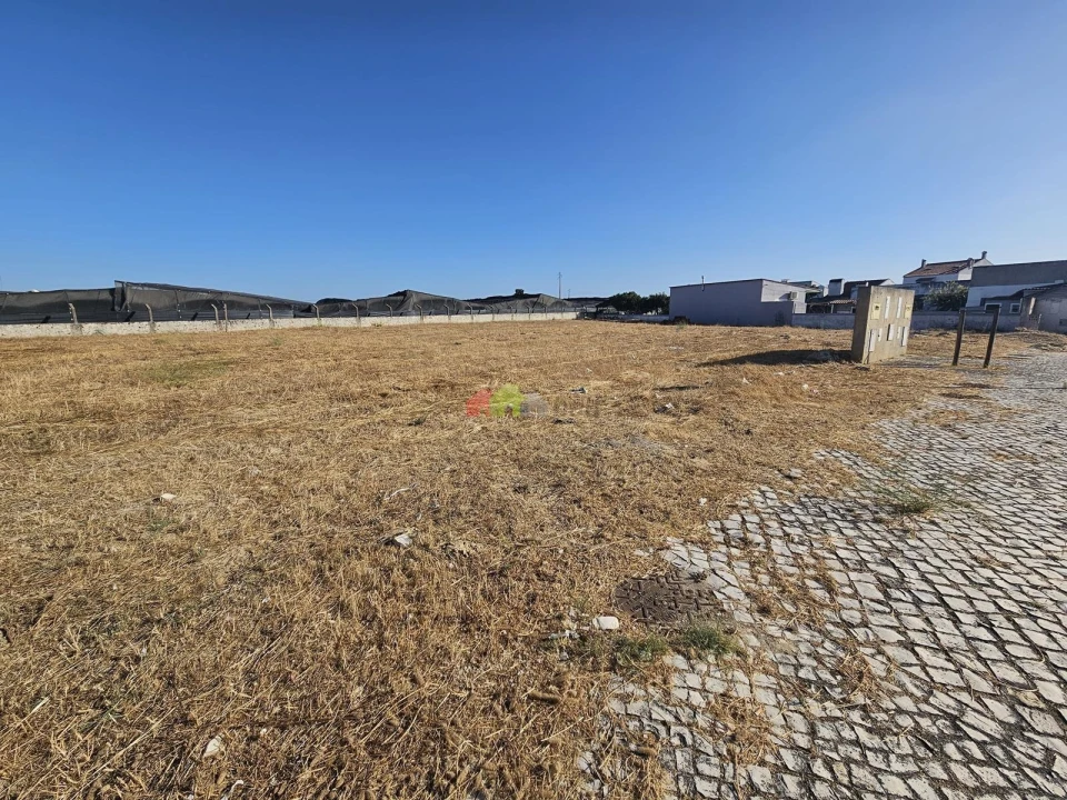 Terreno para Venda em Sarilhos Grandes Foto 21
