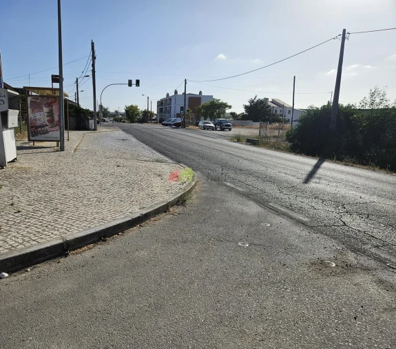 Terreno para Venda em Sarilhos Grandes Foto 27