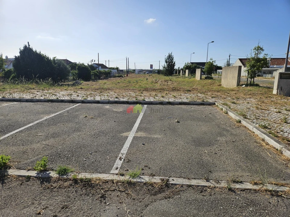 Terreno para Venda em Sarilhos Grandes Foto 15
