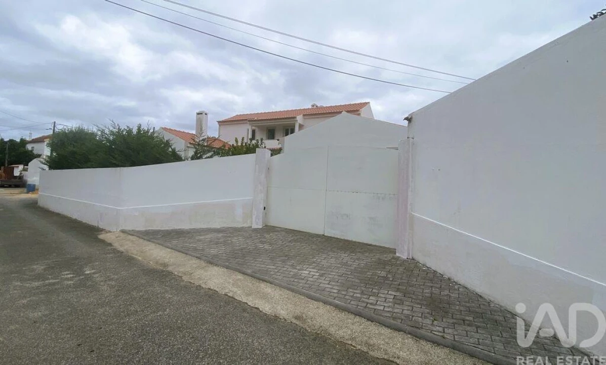 Moradia T4 para Venda em Abrigada e Cabanas de Torres Foto 26