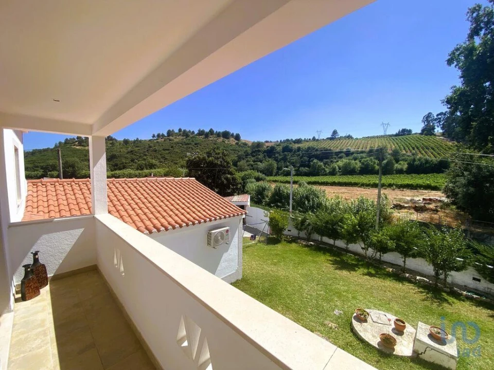 Moradia T4 para Venda em Abrigada e Cabanas de Torres Foto 6