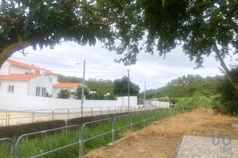 Moradia T4 para Venda em Abrigada e Cabanas de Torres Foto 6