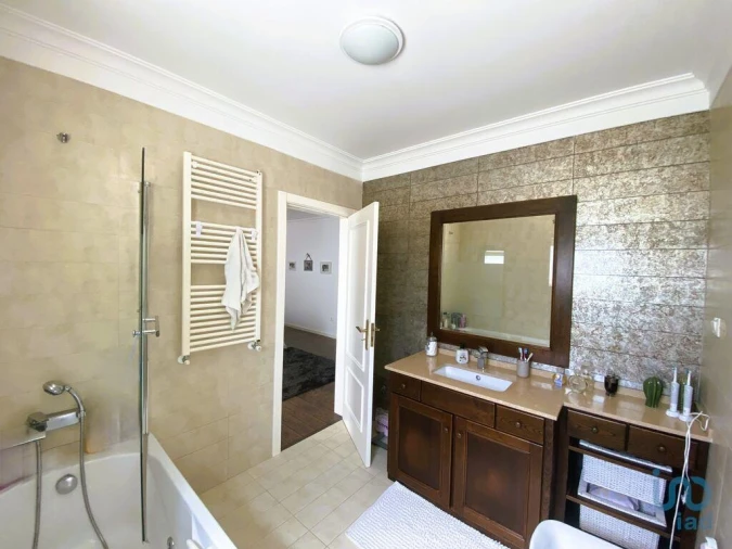 Moradia T4 para Venda em Abrigada e Cabanas de Torres Foto 12