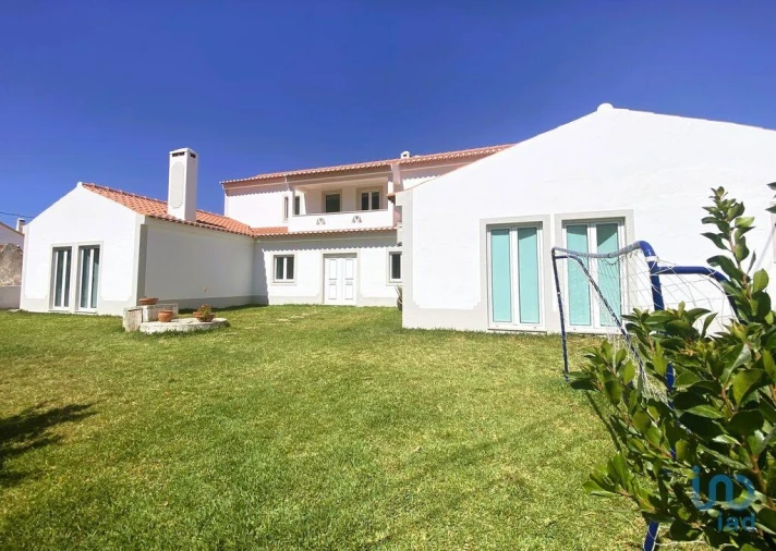 Moradia T4 para Venda em Abrigada e Cabanas de Torres