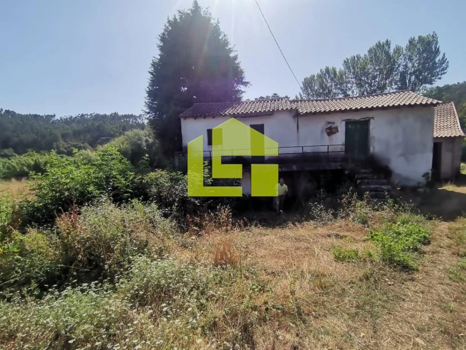 Moradia T3 para Venda em São Miguel, Santa Eufémia e Rabaçal Foto 21