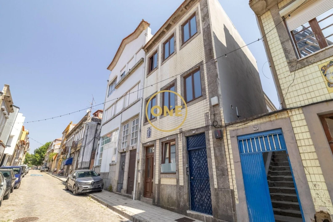 Prédio para Venda em Bonfim Foto 1
