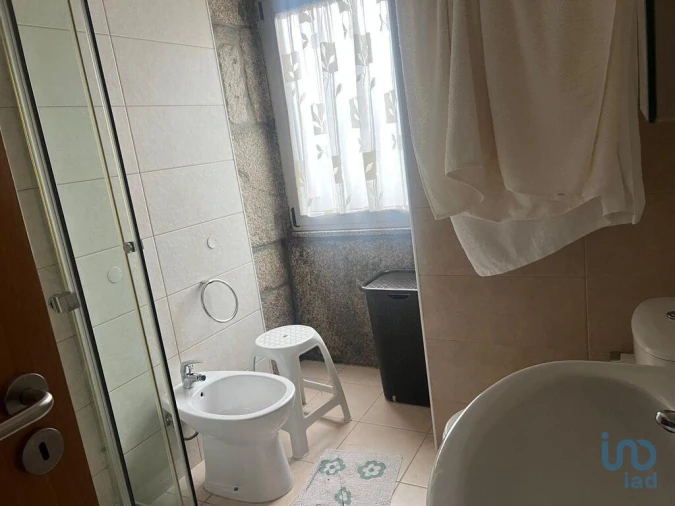 Moradia T2 para Venda em Carvalhais e Candal Foto 9