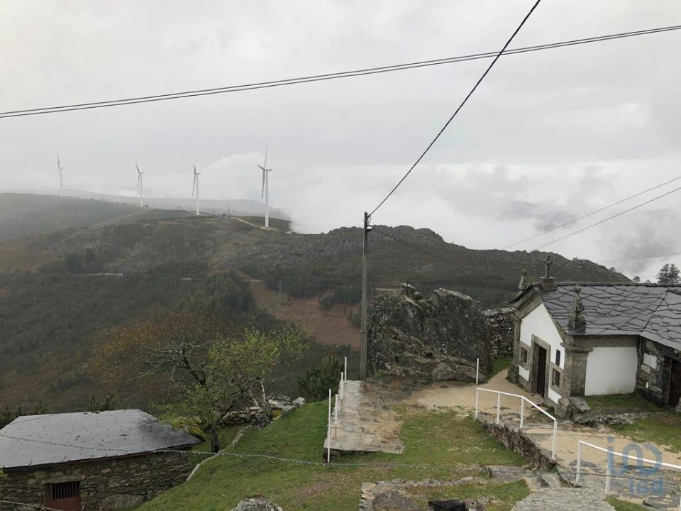 Moradia T2 para Venda em Carvalhais e Candal Foto 12