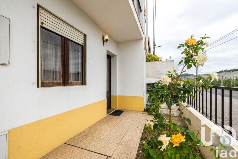 Moradia T3 para Venda em Alcobaça e Vestiaria Foto 2