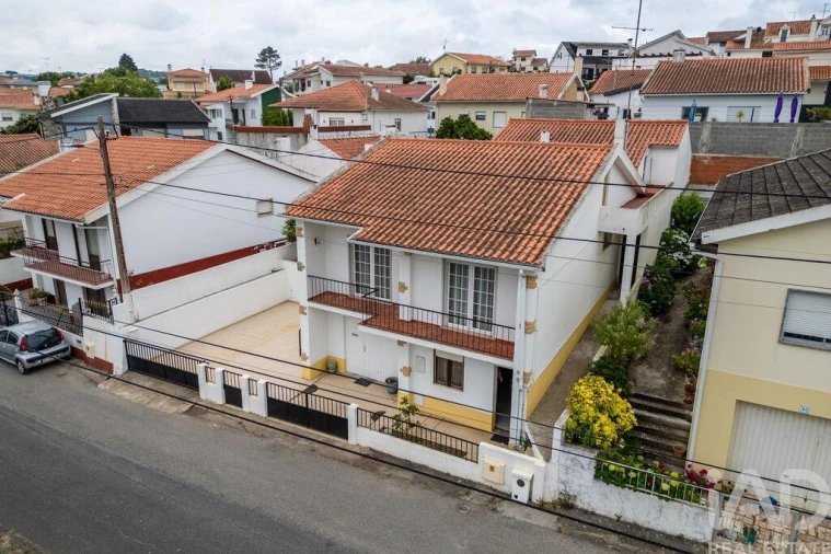 Moradia T3 para Venda em Alcobaça e Vestiaria Foto 28