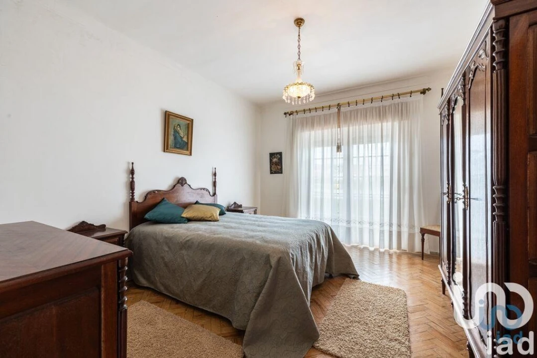 Moradia T3 para Venda em Alcobaça e Vestiaria Foto 12