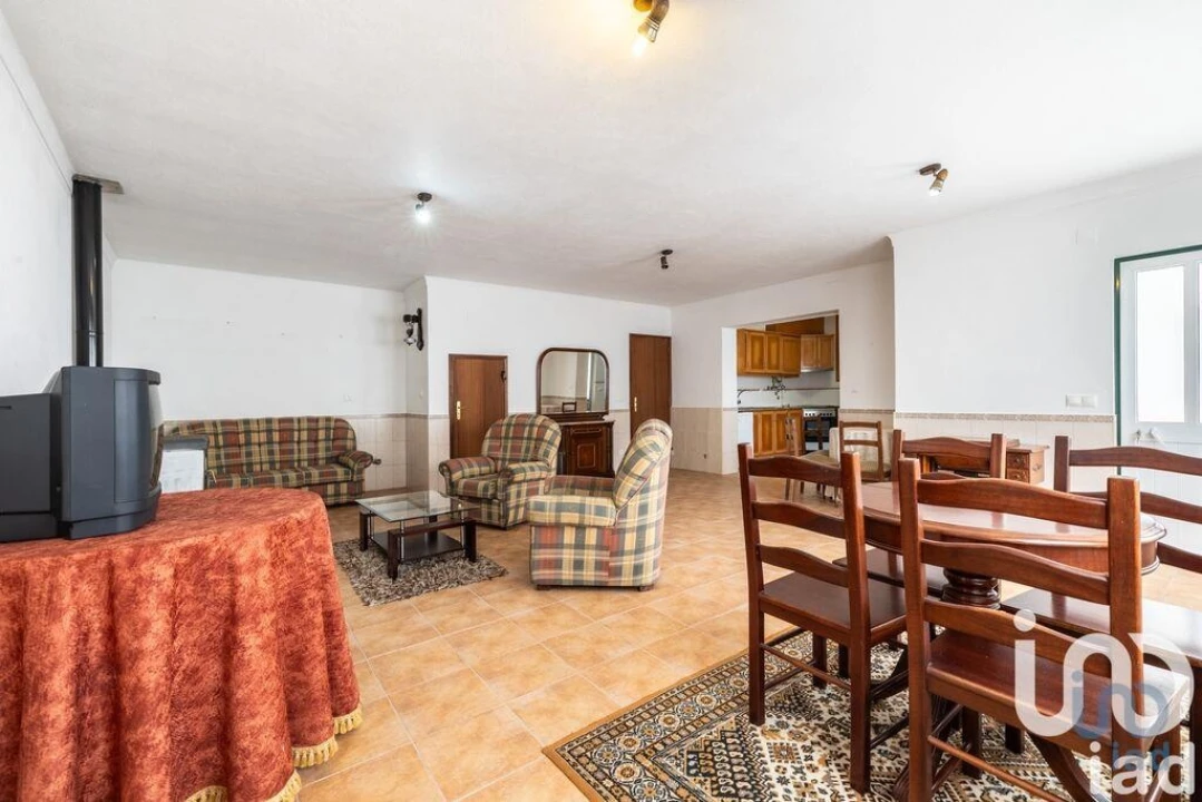 Moradia T3 para Venda em Alcobaça e Vestiaria Foto 4