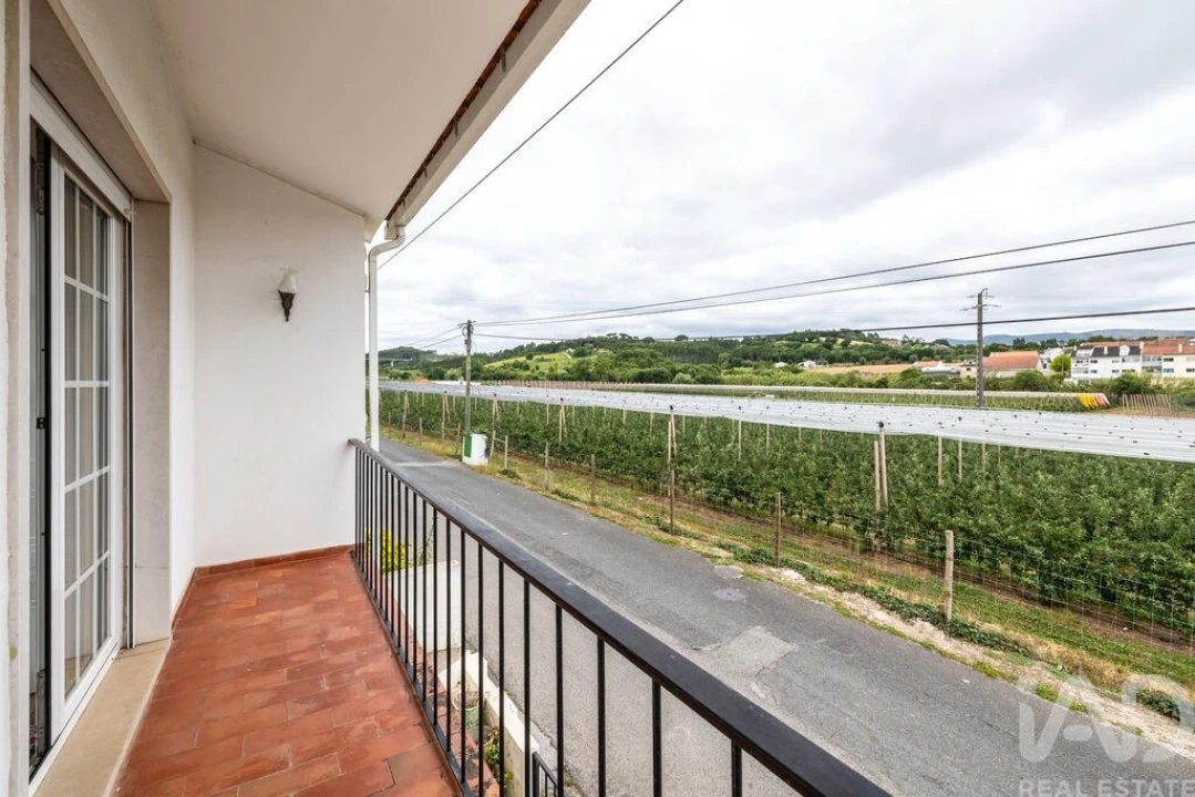 Moradia T3 para Venda em Alcobaça e Vestiaria Foto 19