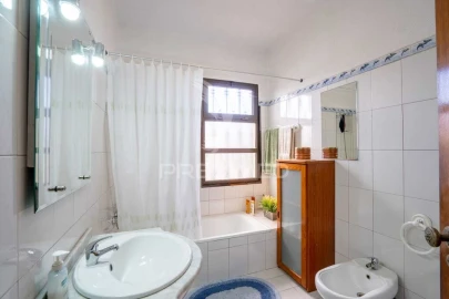 Moradia T3 para Venda em Caniço