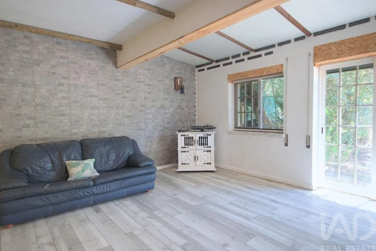 Moradia T3 para Venda em Alvados e Alcaria Foto 18