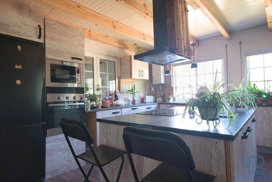 Moradia T3 para Venda em Alvados e Alcaria Foto 2