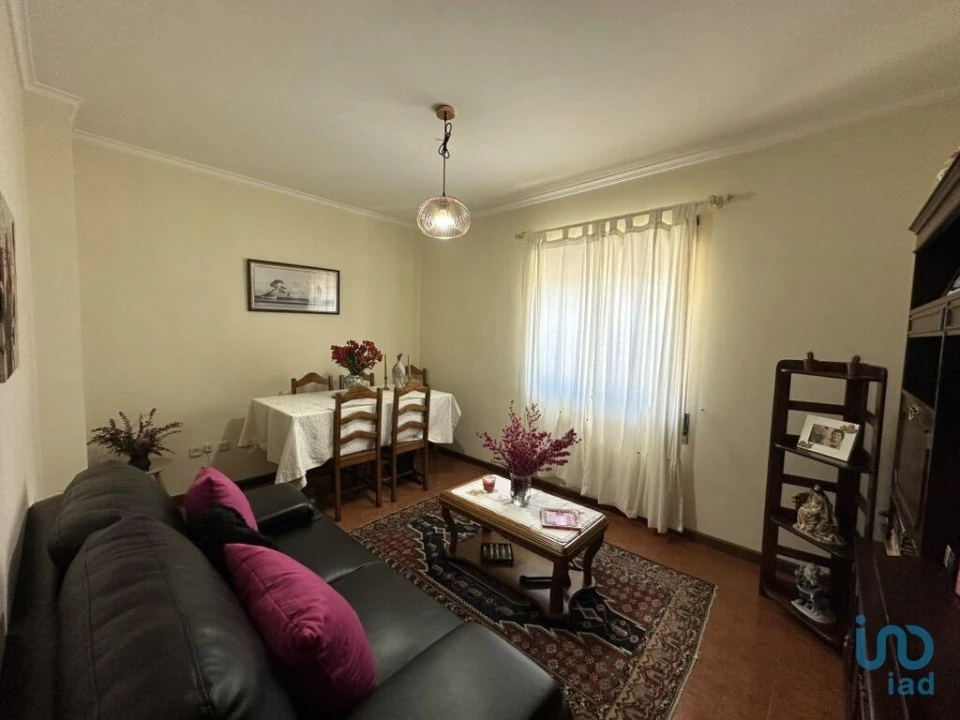 Prédio para Venda em Gouveia (São Pedro e São Julião) Foto 7