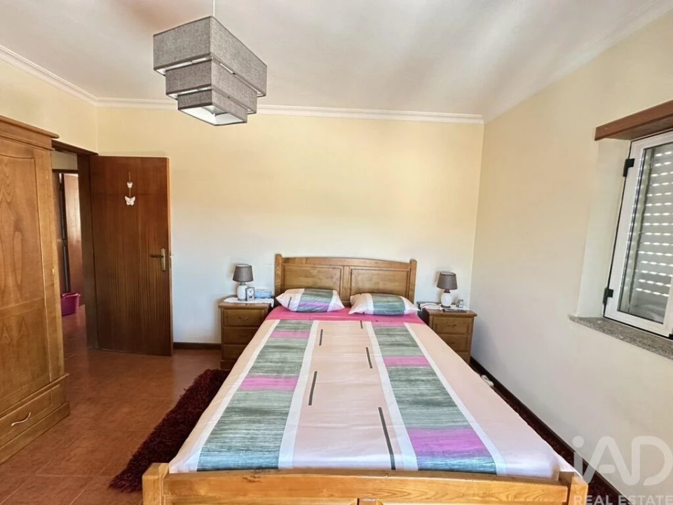 Prédio para Venda em Gouveia (São Pedro e São Julião) Foto 16