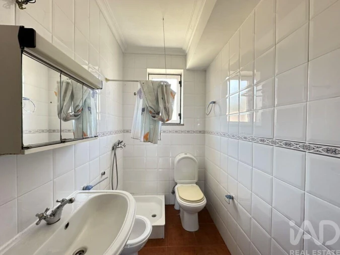 Prédio para Venda em Gouveia (São Pedro e São Julião) Foto 15