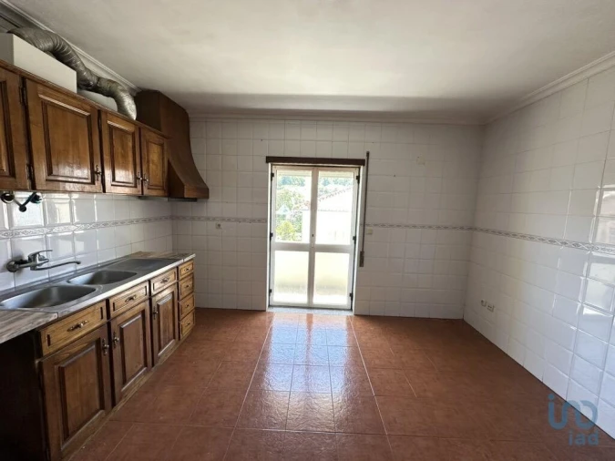 Prédio para Venda em Gouveia (São Pedro e São Julião) Foto 11