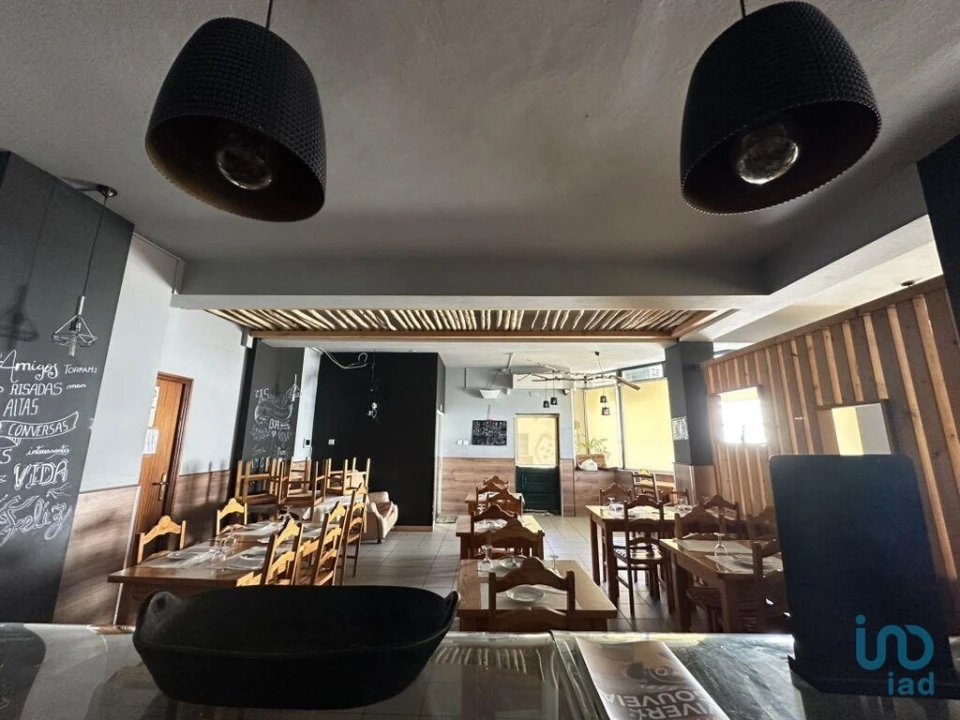 Prédio para Venda em Gouveia (São Pedro e São Julião) Foto 2