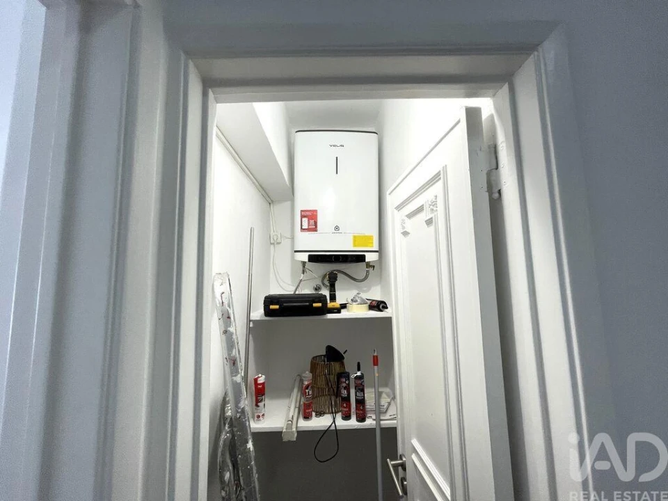 Apartamento T1 para Arrendamento em Arroios Foto 14