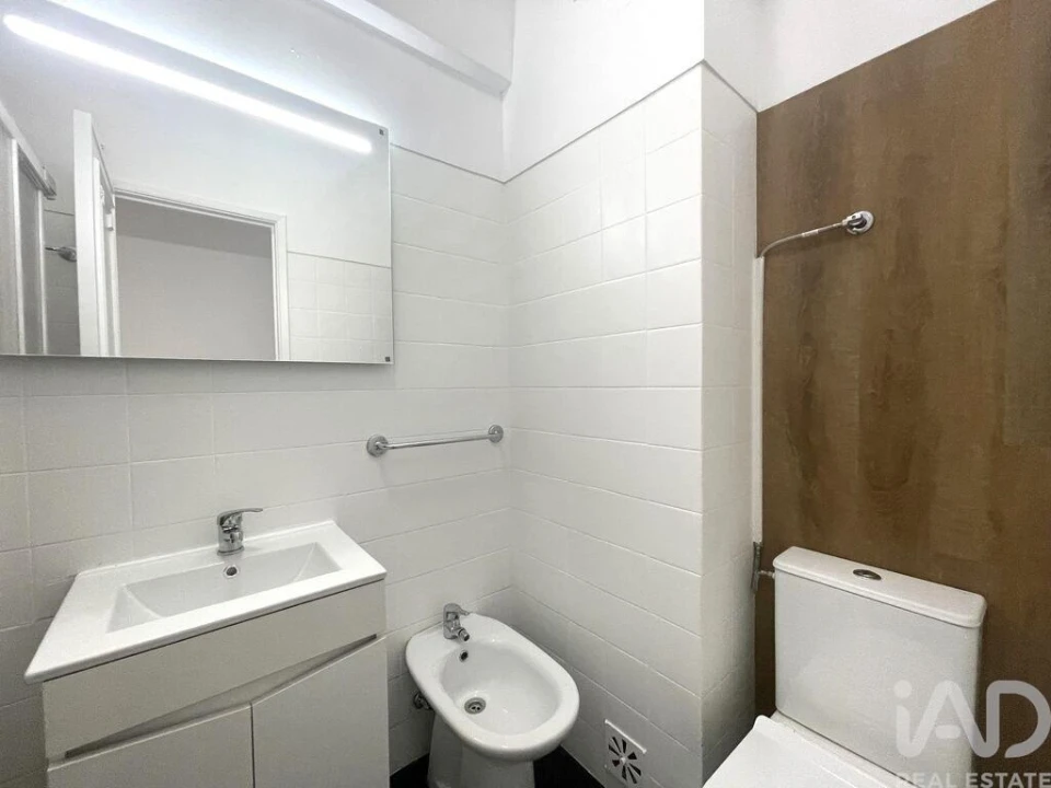 Apartamento T1 para Arrendamento em Arroios Foto 12
