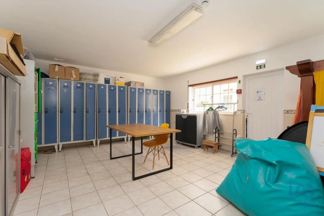 Moradia T4 para Venda em Colmeias e Memória Foto 4