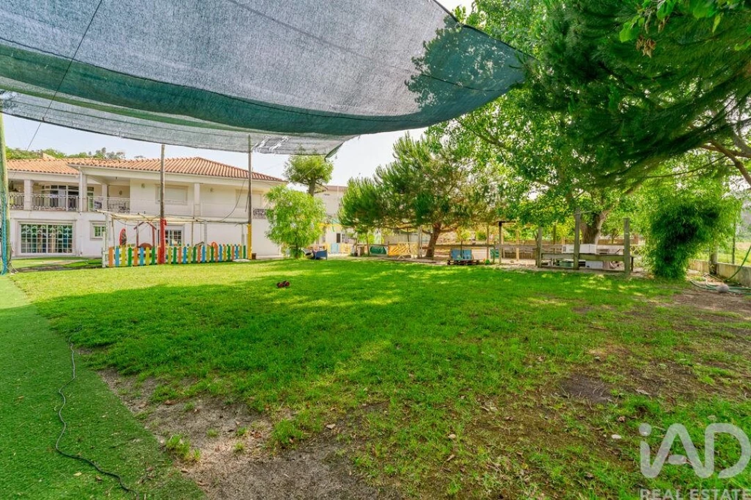 Moradia T4 para Venda em Colmeias e Memória Foto 25