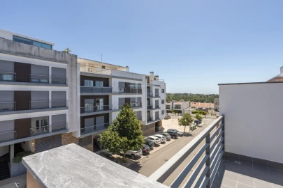 Moradia T3 para Venda em Charneca de Caparica e Sobreda