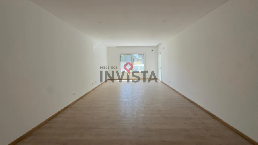 Apartamento T3 para Venda em Castanheira do Ribatejo e Cachoeiras Foto 8