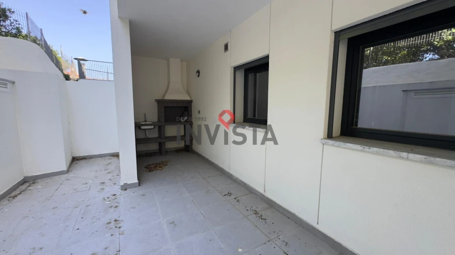Apartamento T3 para Venda em Castanheira do Ribatejo e Cachoeiras Foto 6