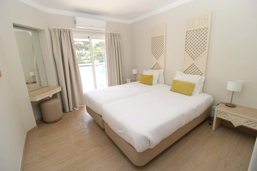 Apartamento T1 para Venda em Albufeira e Olhos de Água Foto 7