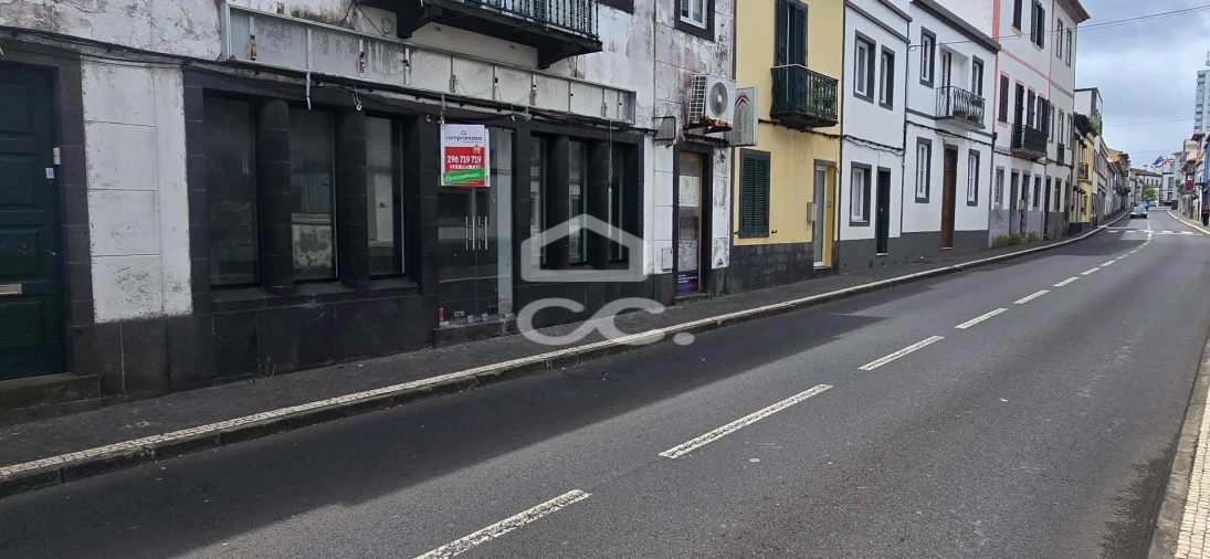 Negócio para Arrendamento em Ponta Delgada (São Pedro) Foto 21