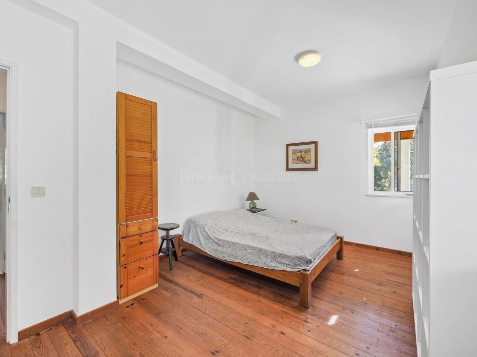 Moradia T5 para Venda em Monchique Foto 16