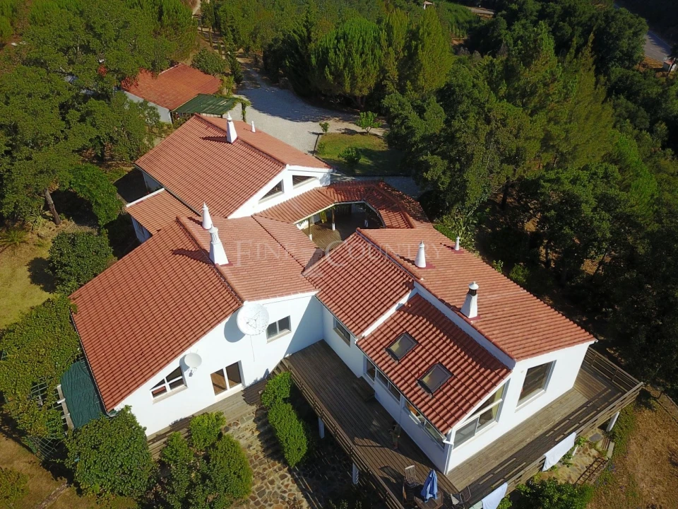 Moradia T5 para Venda em Monchique Foto 2