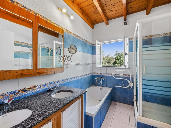 Moradia T5 para Venda em Monchique Foto 20