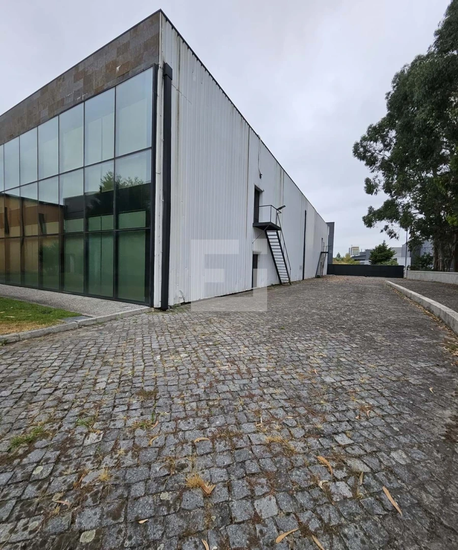 Negócio para Arrendamento em Paços de Ferreira Foto 12