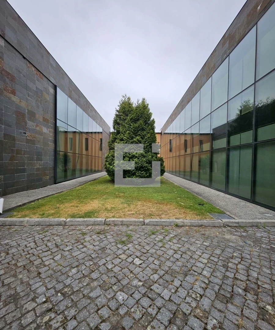 Negócio para Arrendamento em Paços de Ferreira Foto 11