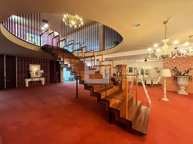 Negócio para Arrendamento em Paços de Ferreira Foto 2