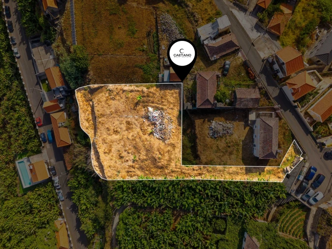 Terreno para Venda em Calheta Foto 3