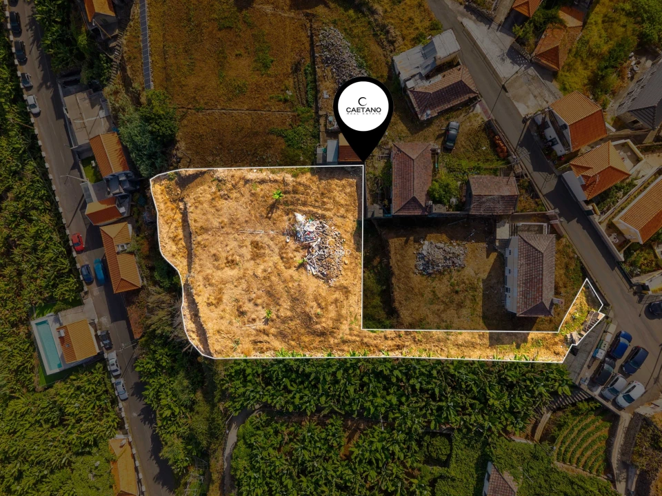 Terreno para Venda em Calheta Foto 3