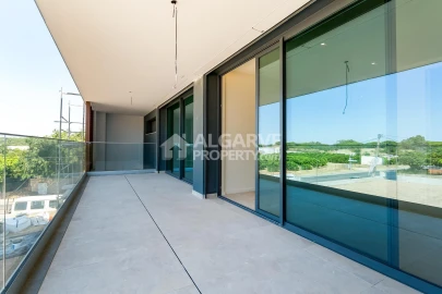Moradia T4 para Venda em Albufeira e Olhos de Água