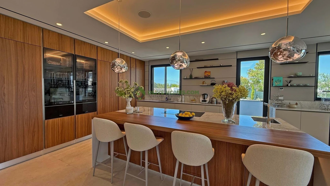 Moradia T5 para Venda em Loule (São Clemente) Foto 80