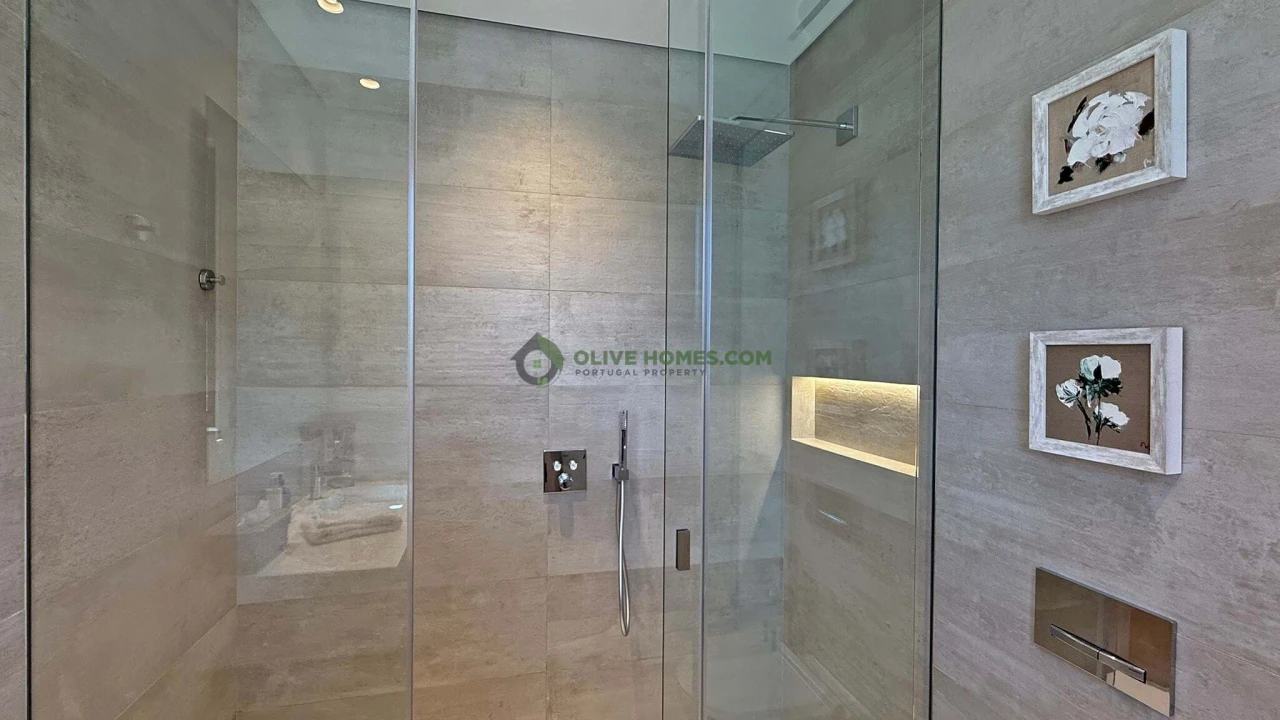 Moradia T5 para Venda em Loule (São Clemente) Foto 95