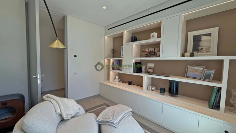 Moradia T5 para Venda em Loule (São Clemente)