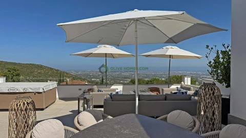 Moradia T5 para Venda em Loule (São Clemente)